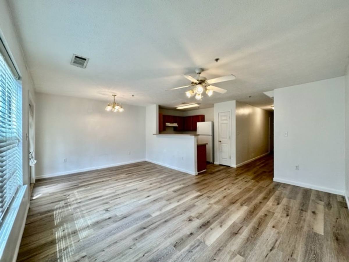 Townhouse for rent at 209 Swaying Pine Court, Crestview, FL 32539