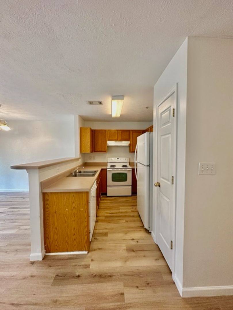 Townhouse for rent at 209 Swaying Pine Court, Crestview, FL 32539