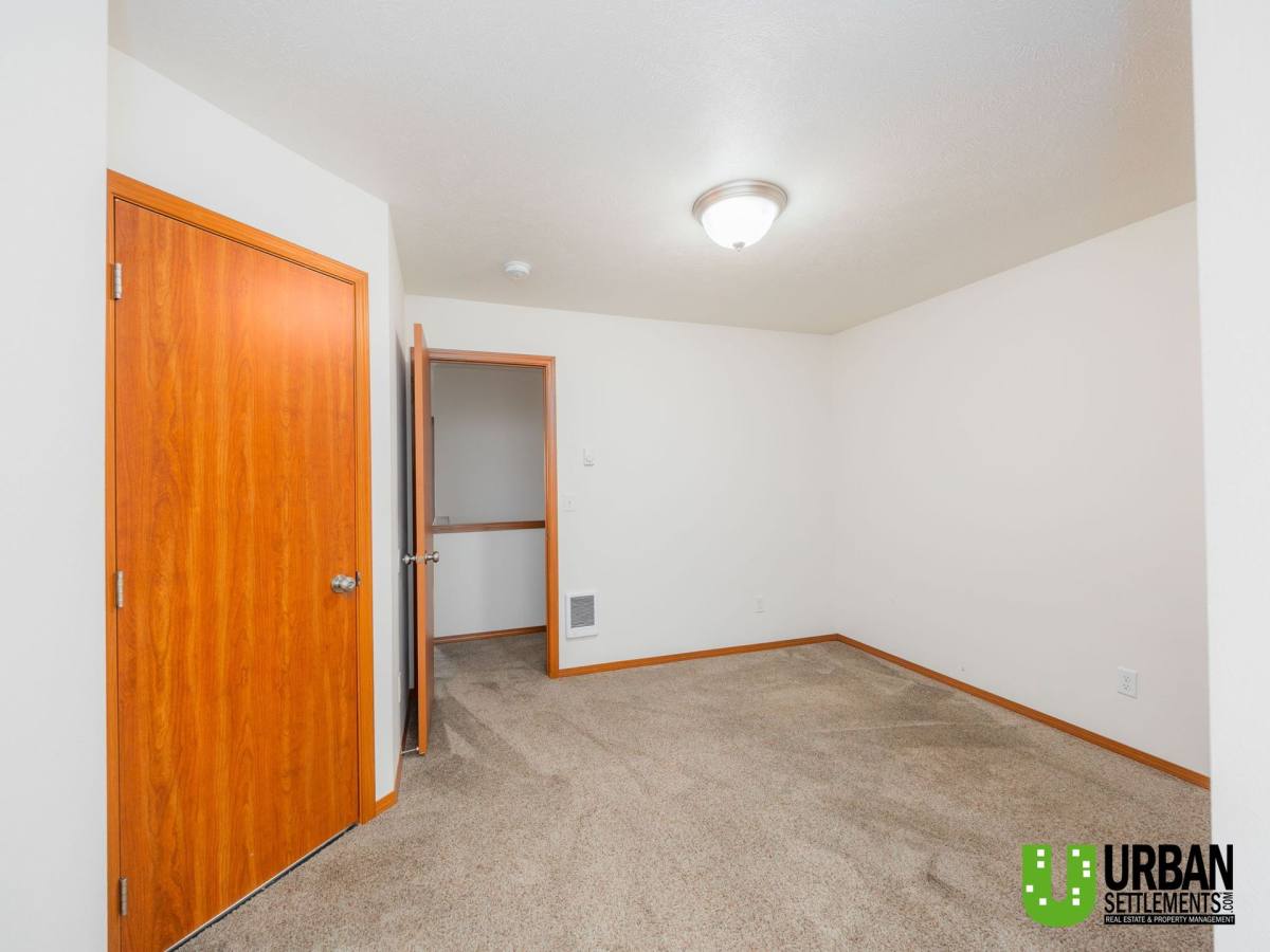 Apartment for rent at 9705 E 4th, Spokane, WA 99206
