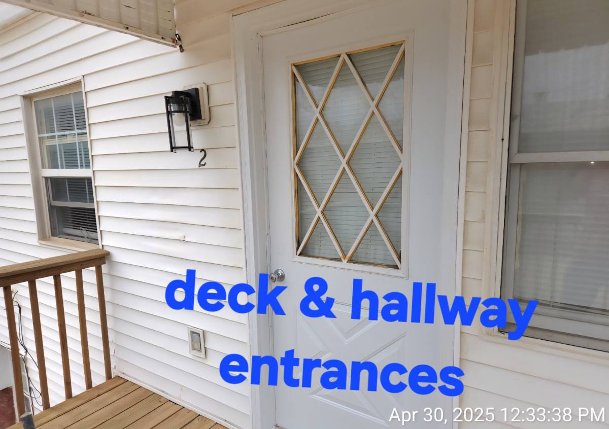 Apartment for rent at 434 Madison St W #2, Winthrop, IA 50682