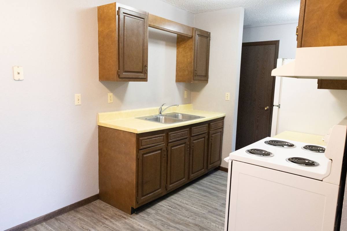 Apartment for rent at 304 Kenwood Dr, Alexandria, MN 56308