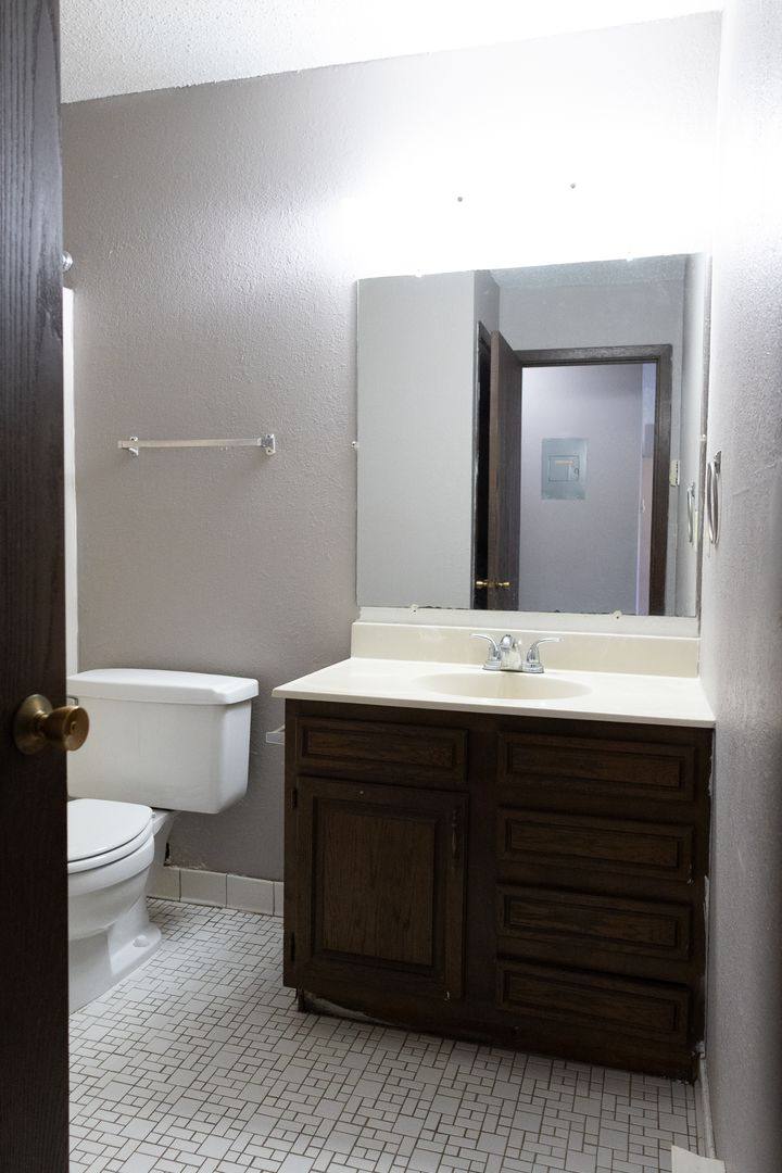 Apartment for rent at 304 Kenwood Dr, Alexandria, MN 56308