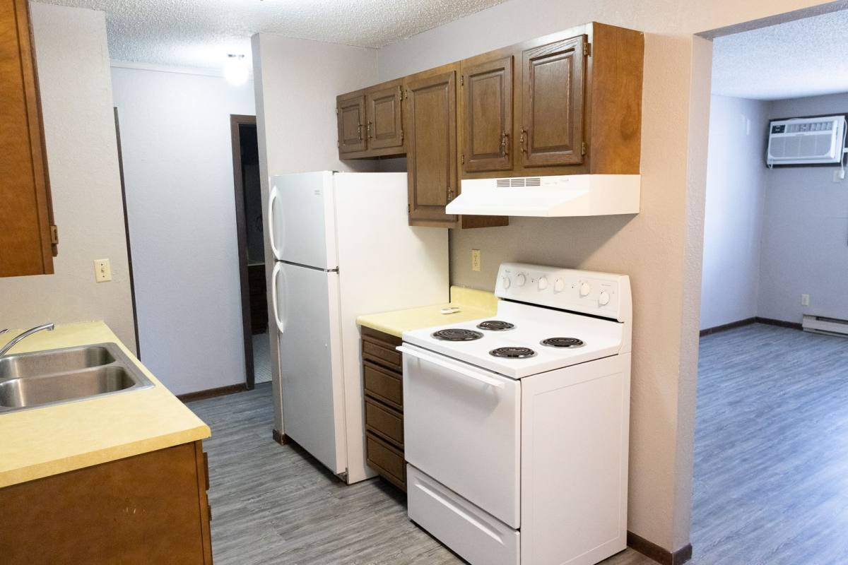Apartment for rent at 304 Kenwood Dr, Alexandria, MN 56308