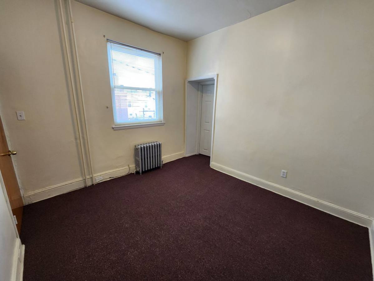 Apartment for rent at 1527 S 4th St, Philadelphia, PA 19147