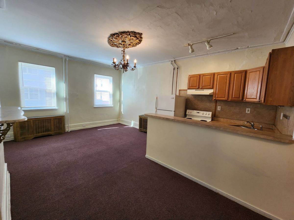 Apartment for rent at 1527 S 4th St, Philadelphia, PA 19147