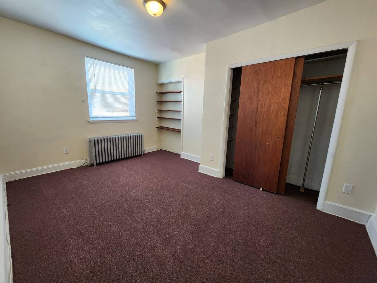 Apartment for rent at 1527 S 4th St, Philadelphia, PA 19147