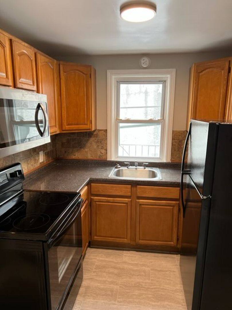 Apartment for rent at 6406 Pearl St, Philadelphia, PA 19139