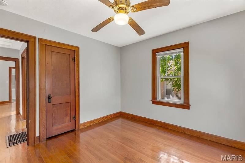 House for rent at 3400 Milton Dr, Alton, IL 62002