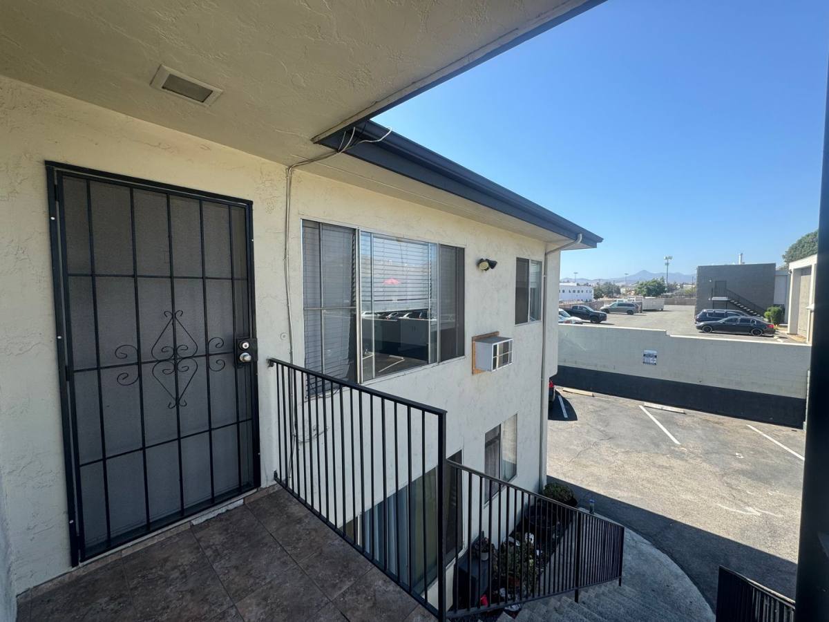 Apartment for rent at 12618-12622 Laurel St, Lakeside, CA 92040