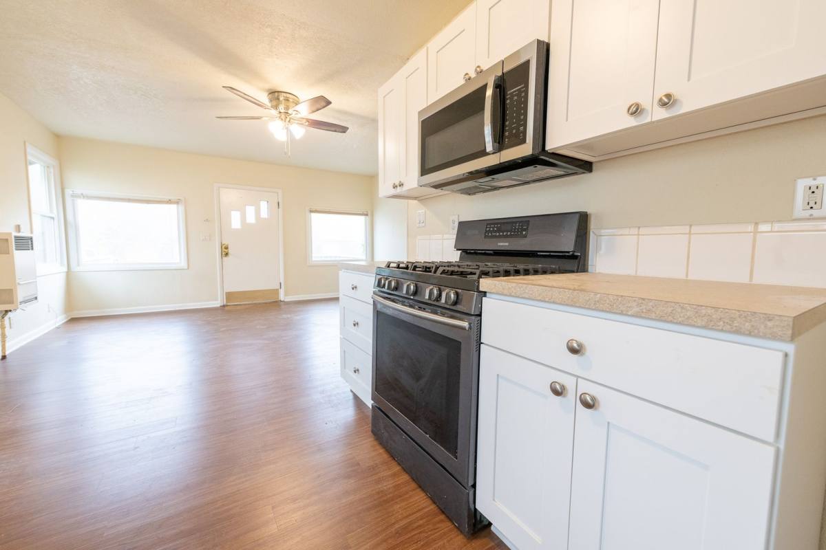 Apartment for rent at 11130 NE Knott St, Portland, OR 97220