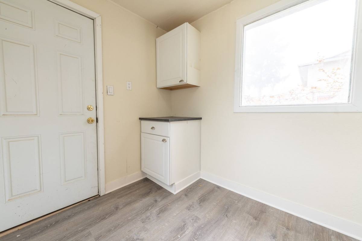 Apartment for rent at 11130 NE Knott St, Portland, OR 97220