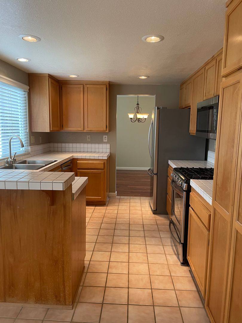 House for rent at 120 Billington Lane, Windsor, CA 95492