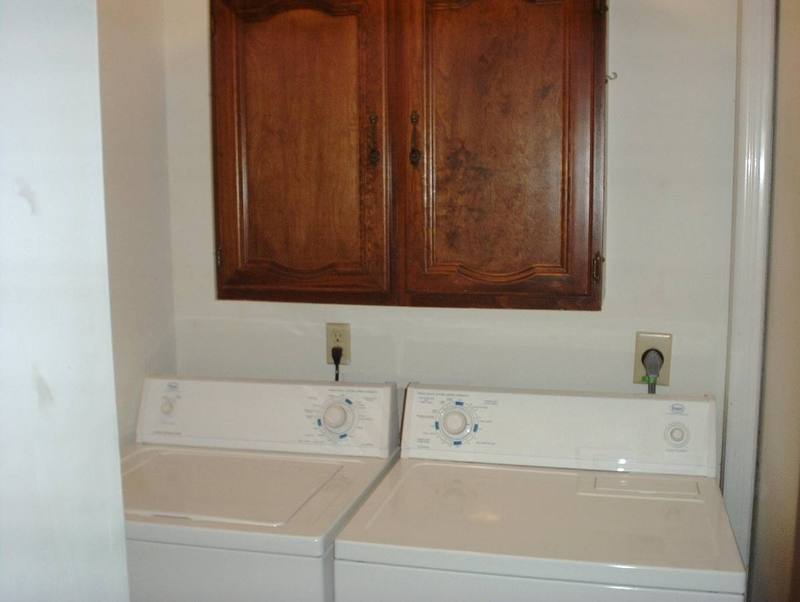 Apartment for rent at 1901 Darryl Dr, Tallahassee, FL 32301