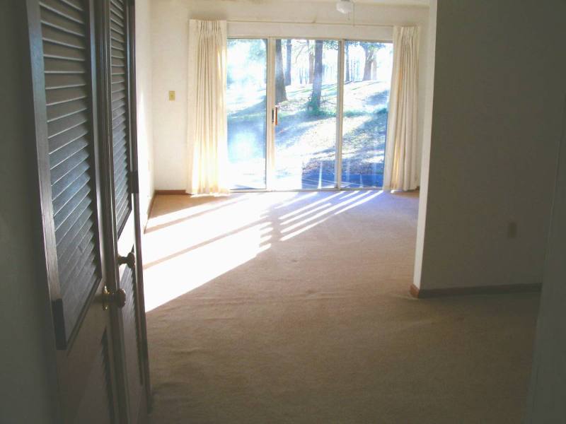 Apartment for rent at 1901 Darryl Dr, Tallahassee, FL 32301