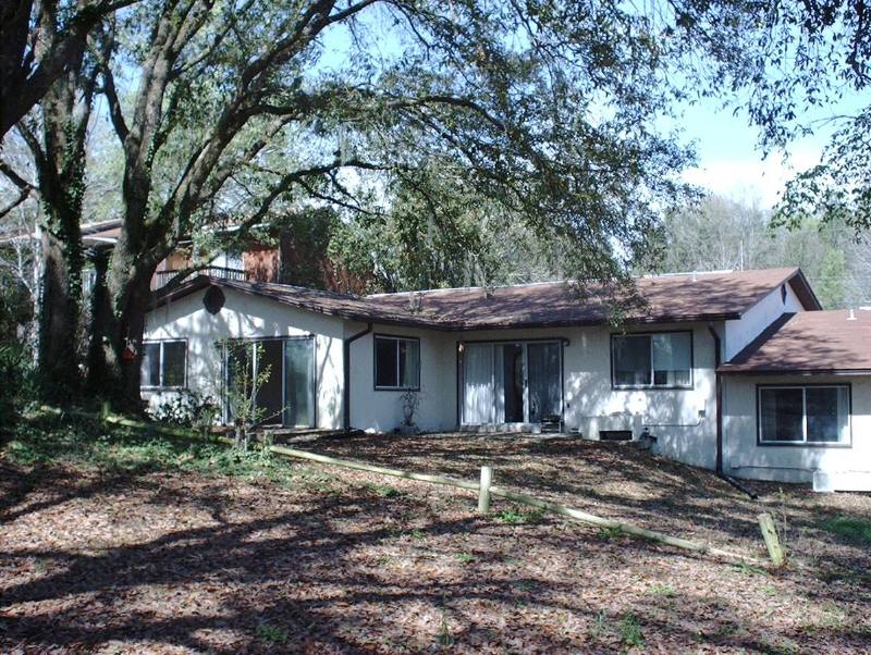 Apartment for rent at 1901 Darryl Dr, Tallahassee, FL 32301