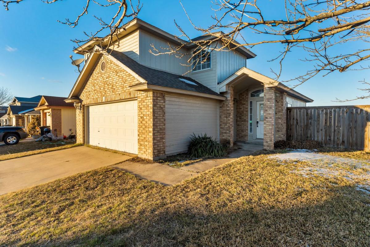 House for rent at 2313 Garrett Dr, Killeen, TX 76543