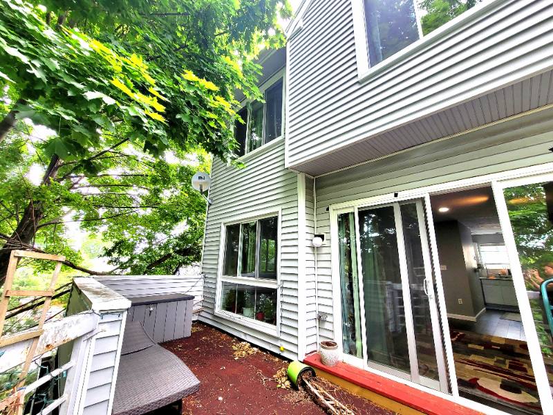 Townhouse for rent at 391 Hyde Park Ave #212, Roslindale, MA 02131