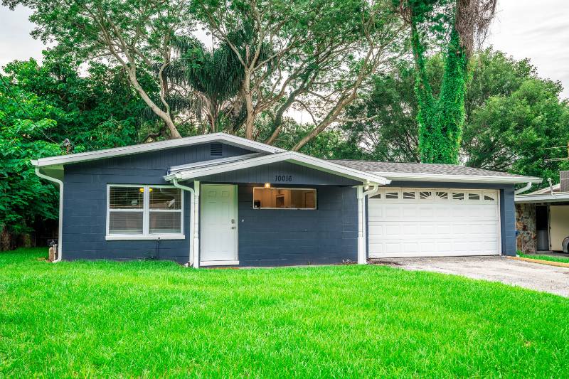 House for rent at 10016 N 24th St, Tampa, FL 33612