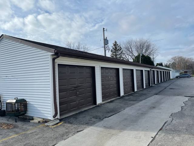 Apartment for rent at 835 Illinois Ave #103, Oostburg, WI 53070