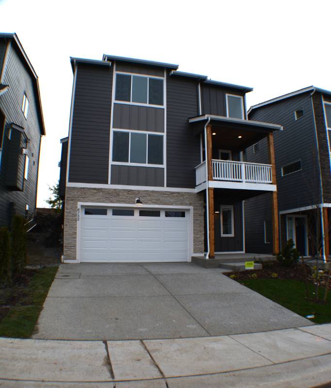 House for rent at 8732 68th Place NE, Marysville, WA 98270