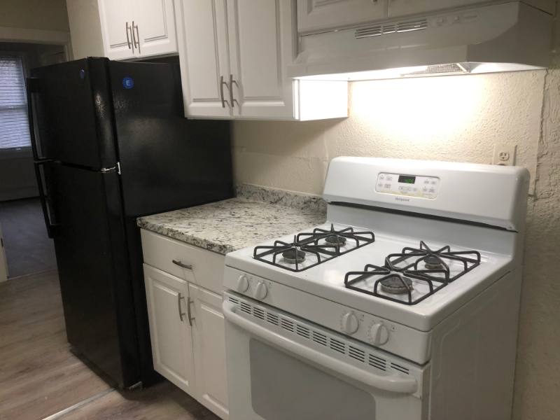Apartment for rent at 112 Arlington Ave #3, Jersey City, NJ 07305