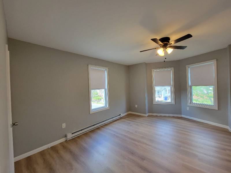 Apartment for rent at 30 Beacon Ave, Holyoke, MA 01040
