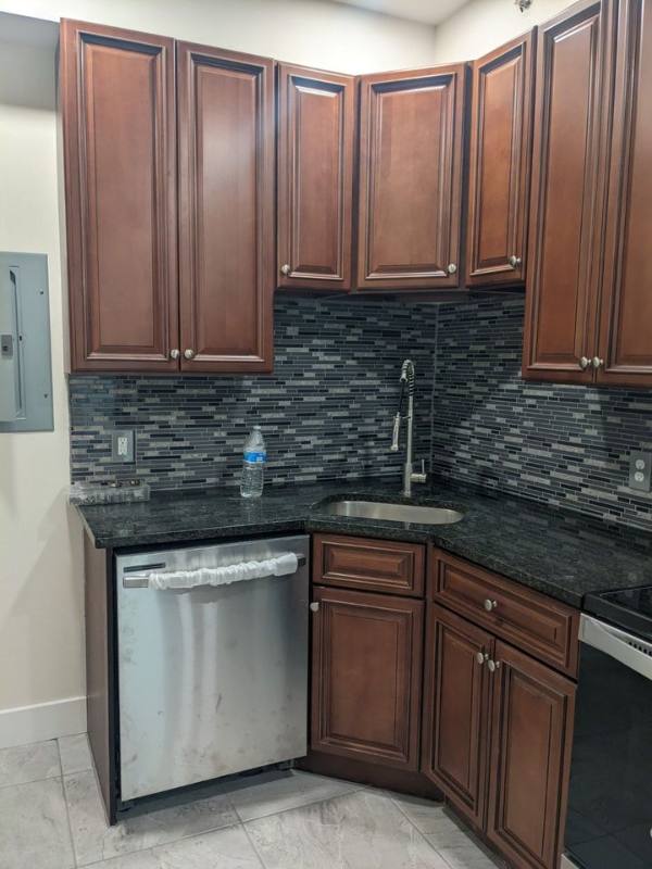 Apartment for rent at 518 N State St #5, Clairton, PA 15025