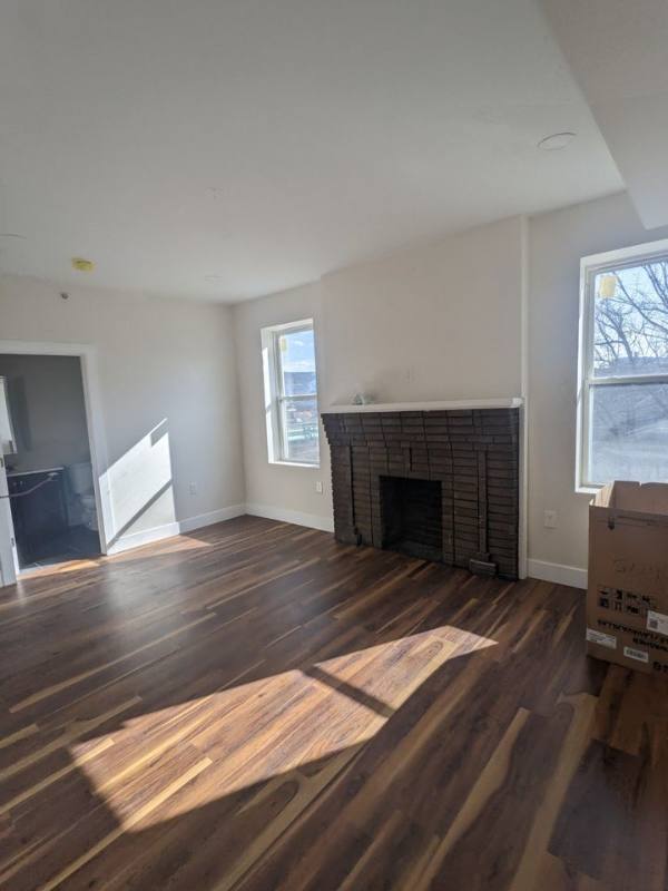 Apartment for rent at 518 N State St #5, Clairton, PA 15025