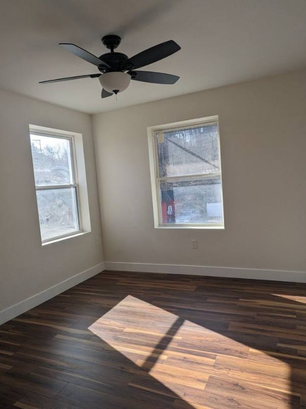 Apartment for rent at 518 N State St #5, Clairton, PA 15025
