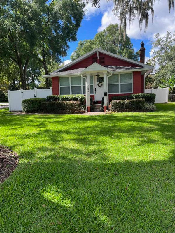 House for rent at 800 Maxwell St, Orlando, FL 32804