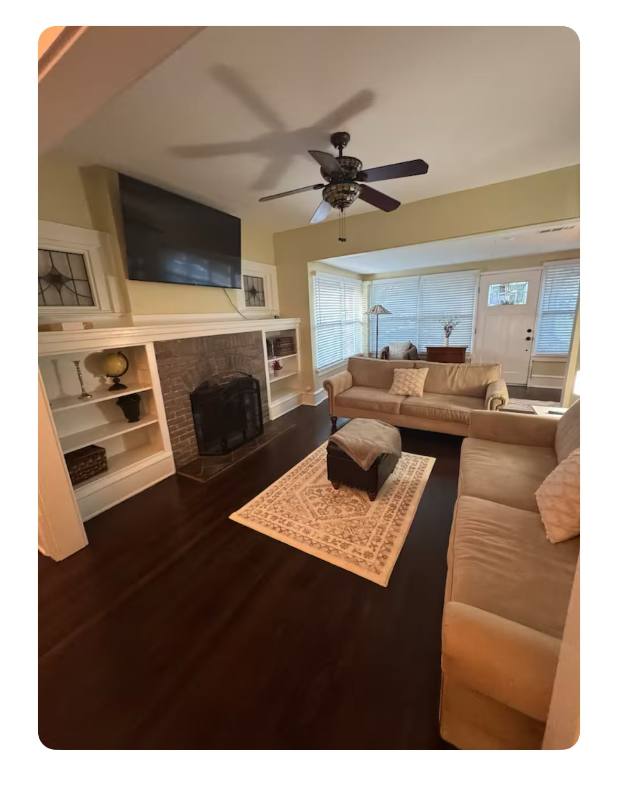 House for rent at 800 Maxwell St, Orlando, FL 32804