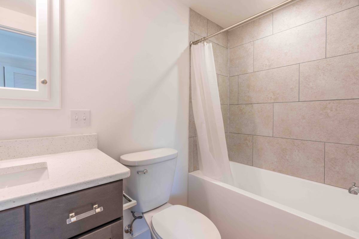 Apartment for rent at 517 18th St #202, Altoona, PA 16602