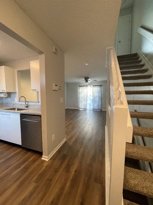 Condo for rent at 1697 Ridgebury Dr, Hilliard, OH 43026