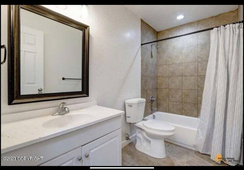 Apartment for rent at 814 N Bunn St #4, Anchorage, AK 99508