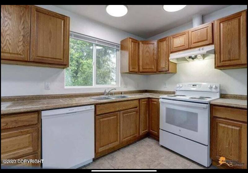 Apartment for rent at 814 N Bunn St #4, Anchorage, AK 99508