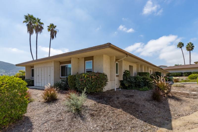 Townhouse for rent at 1001 La Pluma Court, San Marcos, CA 92078