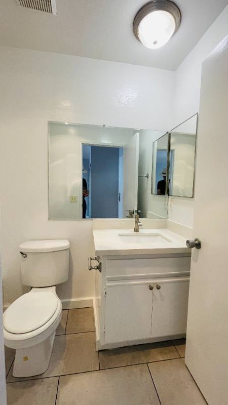 Apartment for rent at 7044 Hawthorn Ave 214 #214, Los Angeles, CA 90028