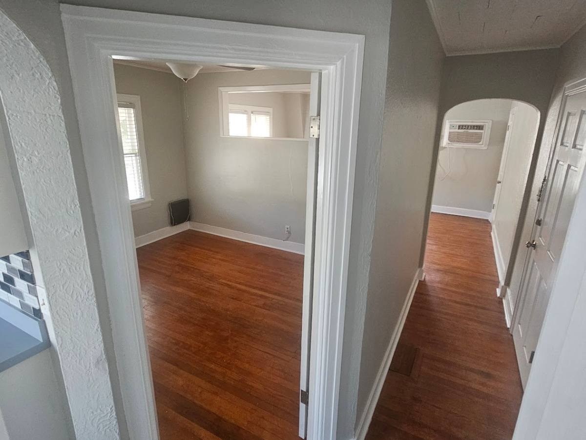 Apartment for rent at 442 30th Ave N #9, Saint Petersburg, FL 33704