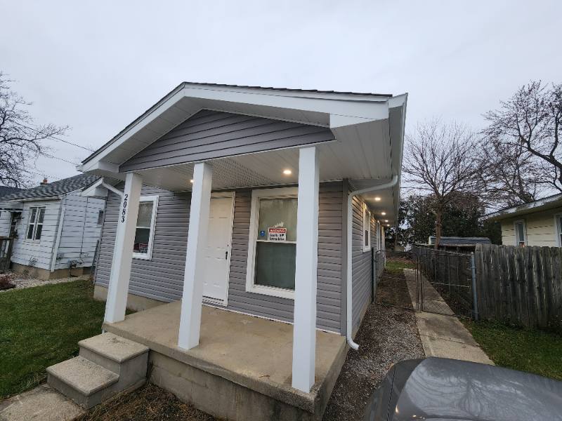House for rent at 2083 E Schumacher St, Burton, MI 48529