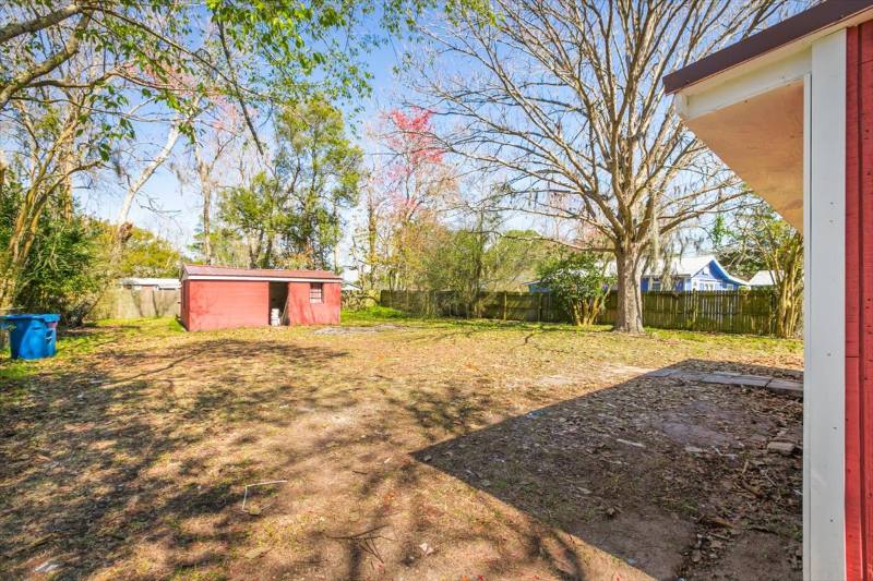 House for rent at 525 New Berlin Rd, Jacksonville, FL 32218