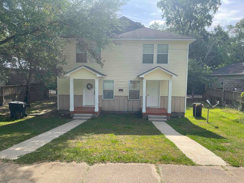 Townhouse for rent at 2245 S Meridian St #2, Tallahassee, FL 32301
