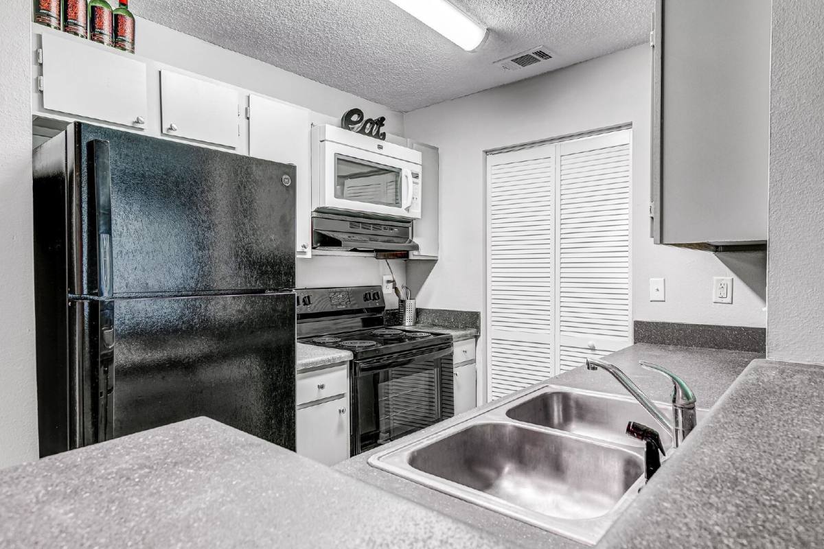 Apartment for rent at 2393 Continental Ave, Tallahassee, FL 32304