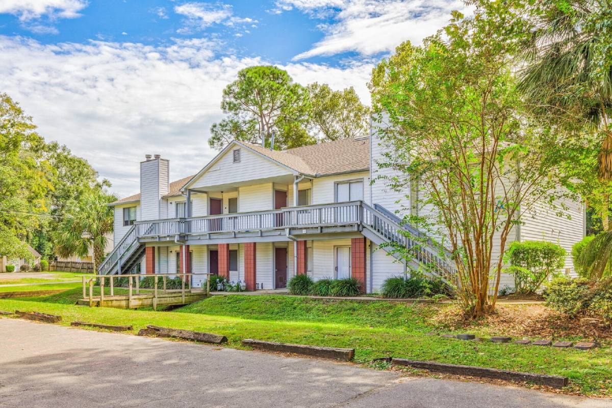 Apartment for rent at 2393 Continental Ave, Tallahassee, FL 32304