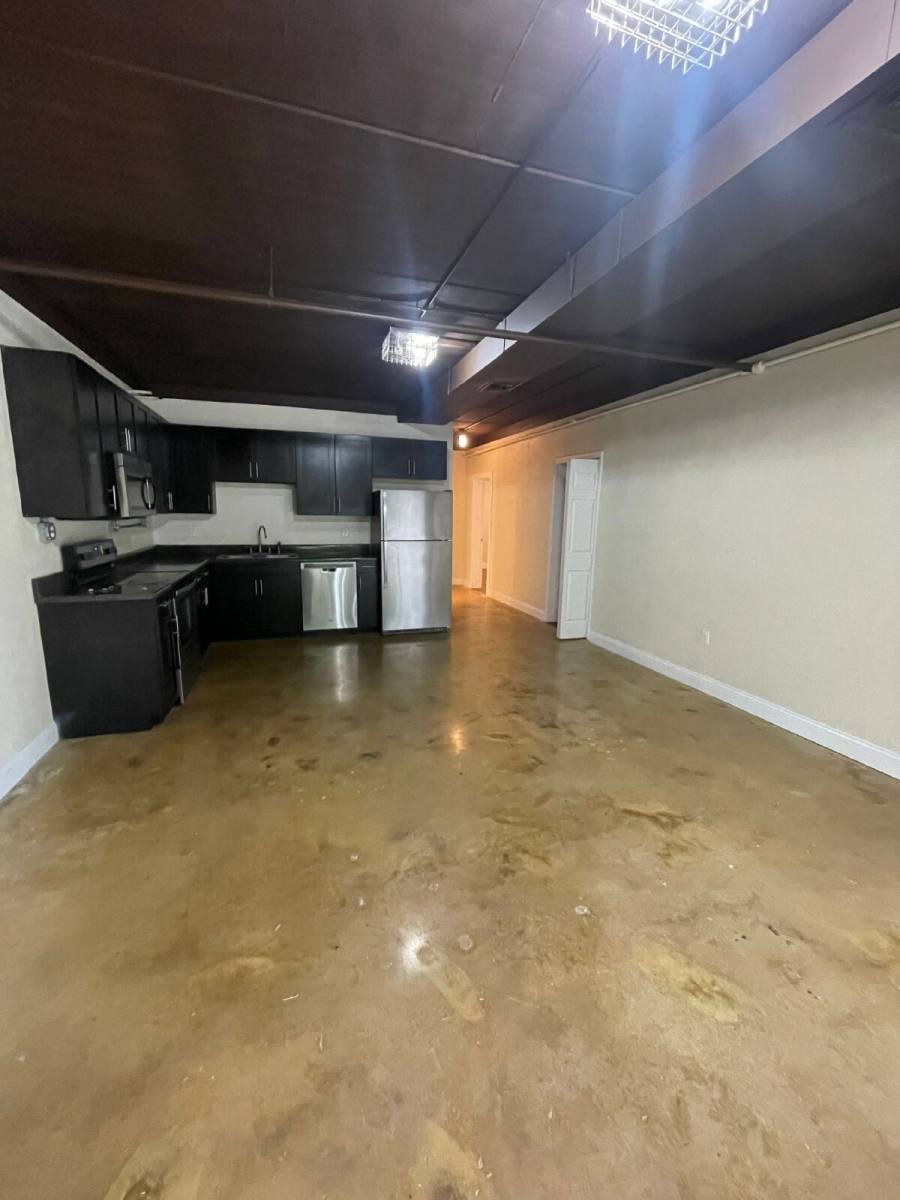 Apartment for rent at 310 Blount St, Tallahassee, FL 32301