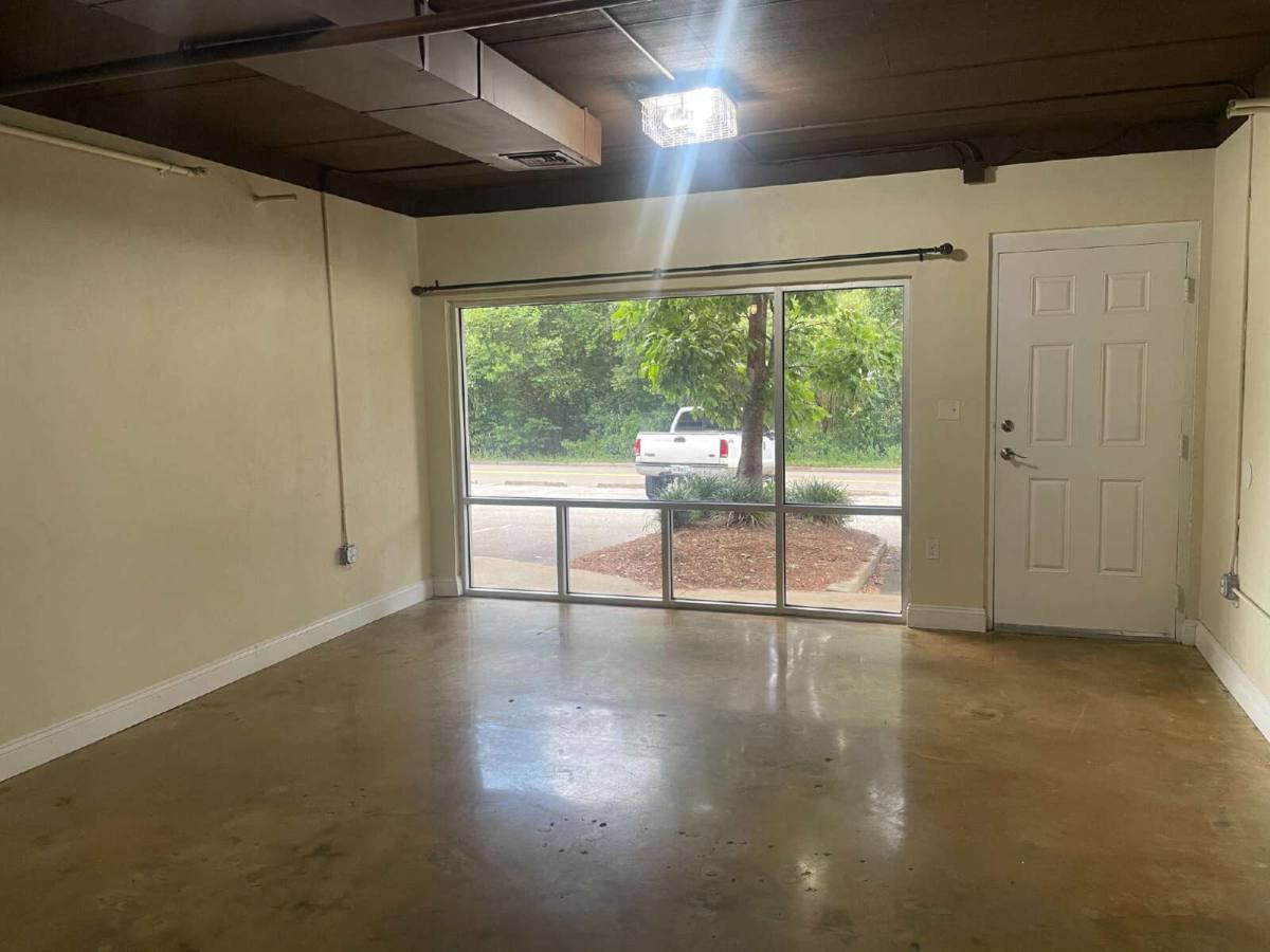 Apartment for rent at 310 Blount St, Tallahassee, FL 32301