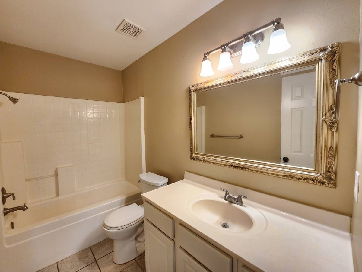 House for rent at 18203 Beaverdell Dr, Tomball, TX 77377