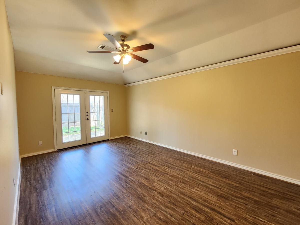 House for rent at 18203 Beaverdell Dr, Tomball, TX 77377