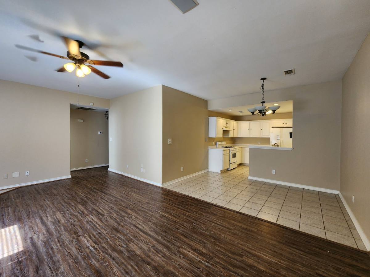 House for rent at 18203 Beaverdell Dr, Tomball, TX 77377