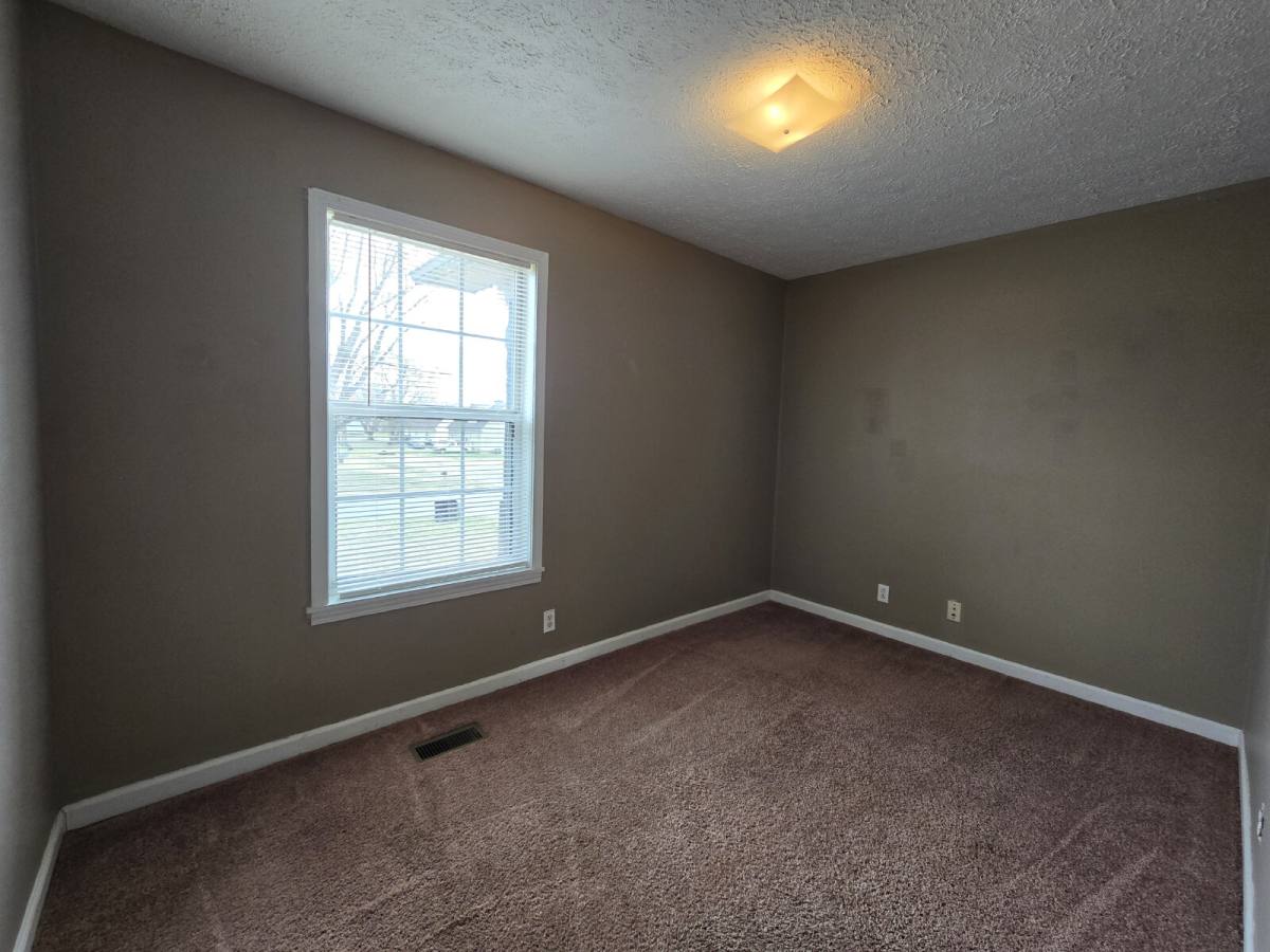 House for rent at 201 Golden Pond Ave, Oak Grove, KY 42262