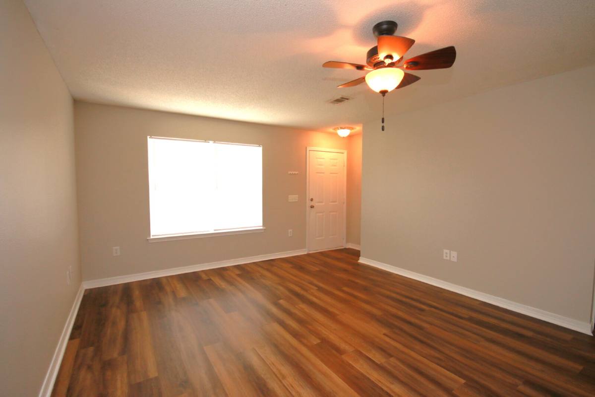 House for rent at 1077 Antigua Circle, Pensacola, FL 32506